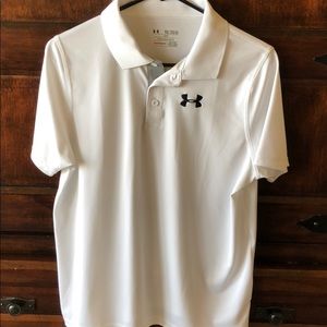 Boys Under Armour three button shirt.